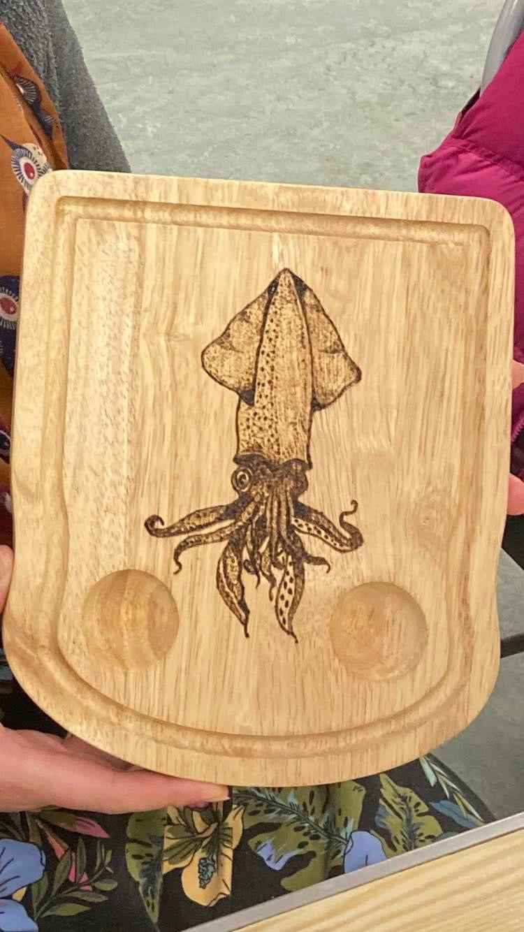 pyrography design on wooden egg board